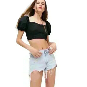 BDG Womens Light Wash Girlfriend High Rise Distressed Denim Short 29